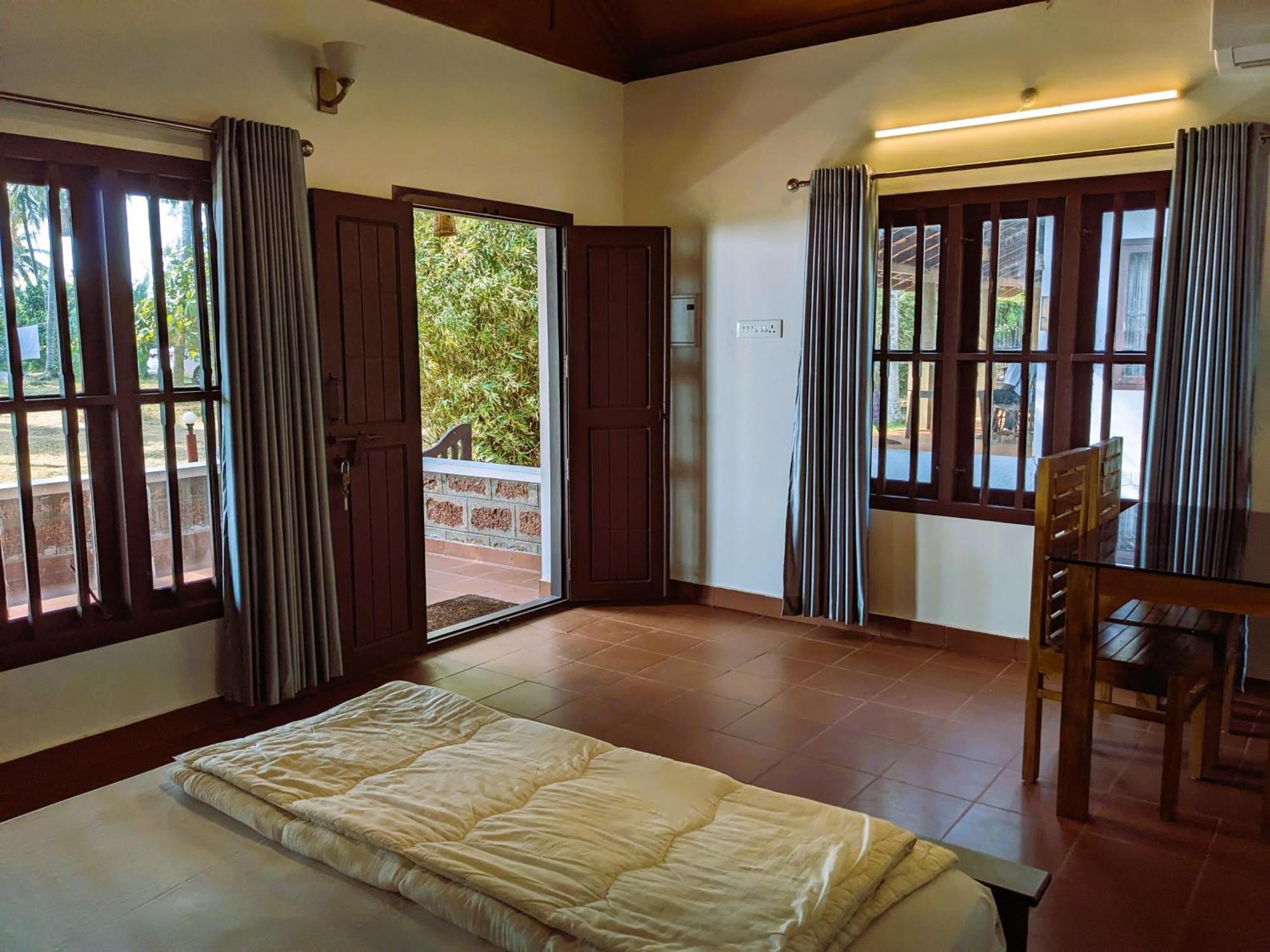 Baycliff Cottages Varkala Ngoại thất bức ảnh